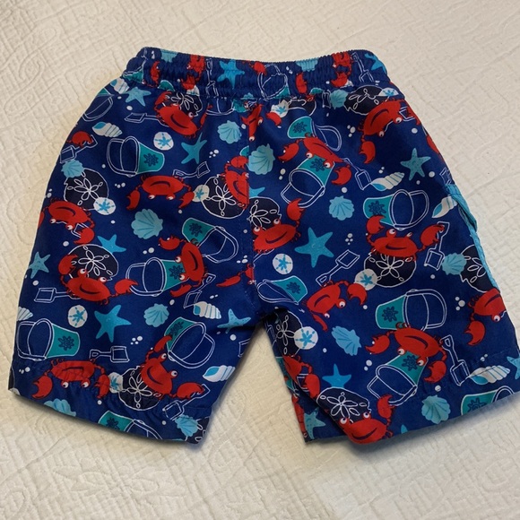 12-18m (3/$20) UV Skinz Rashguard/Trunks Set - Picture 16 of 16